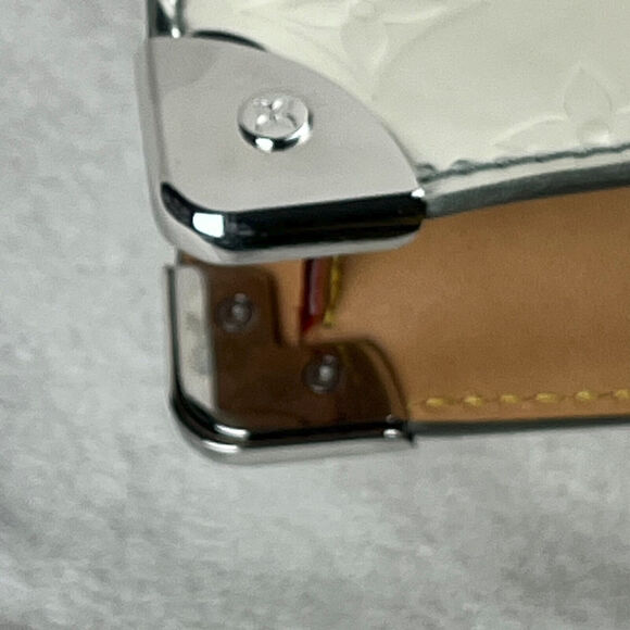 Louis Vuitton x Abloh Silver Monogram (Mirror Trunk) Pouchette Clutch Bag 2021 - Picture 15 of 16